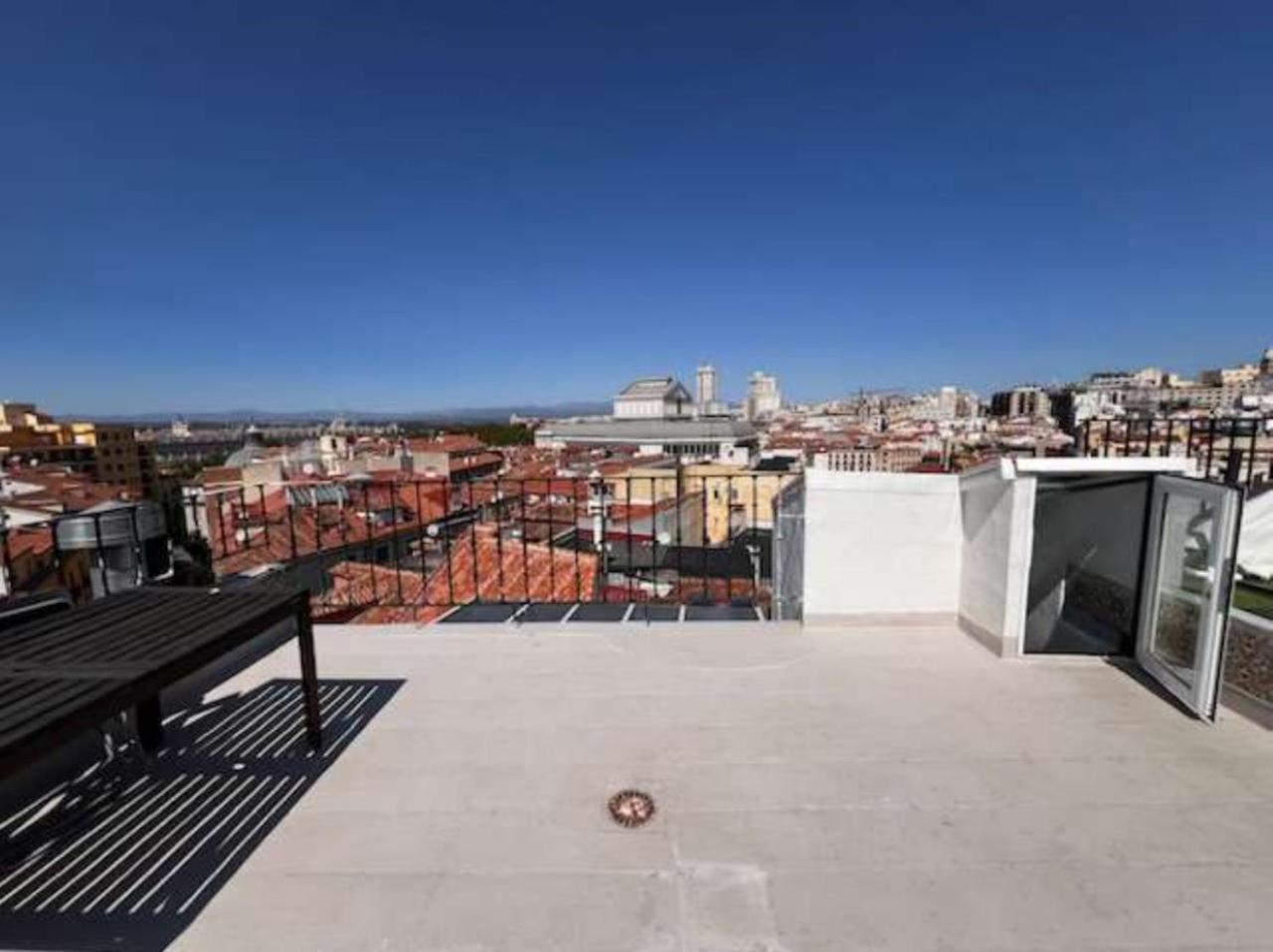 Apartamentos El Tiempo Madrid Eksteriør billede