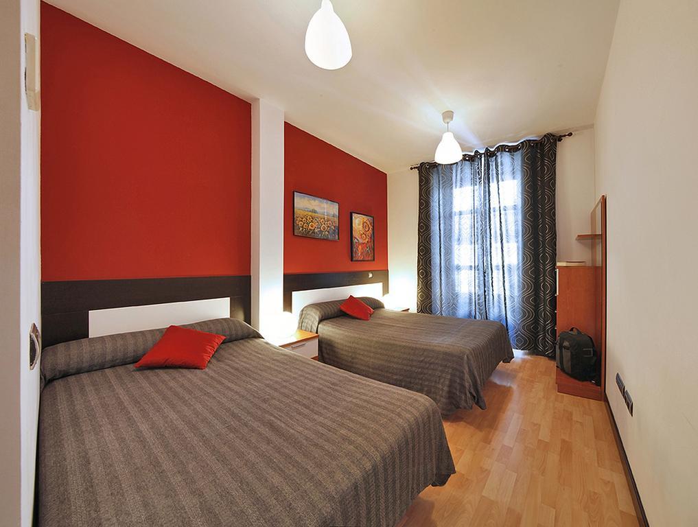 Apartamentos El Tiempo Madrid Eksteriør billede