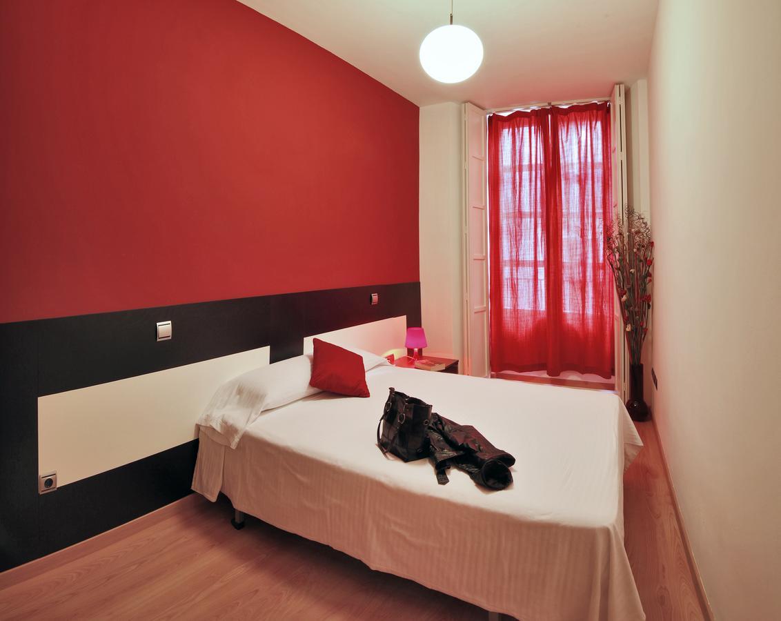 Apartamentos El Tiempo Madrid Eksteriør billede